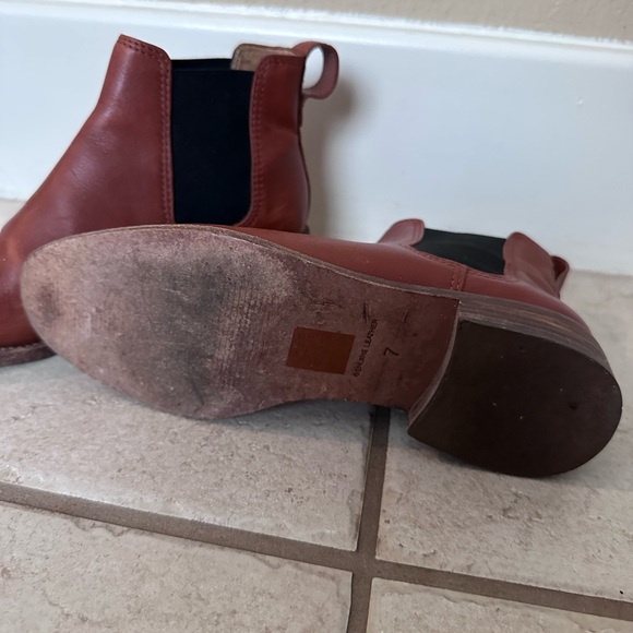 Madewell Chestnut Leather Ankle Boots - Picture 3 of 3
